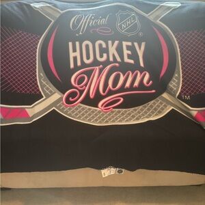 Official NHL Hockey Mom Soft Blanket Pink and Gray on Black